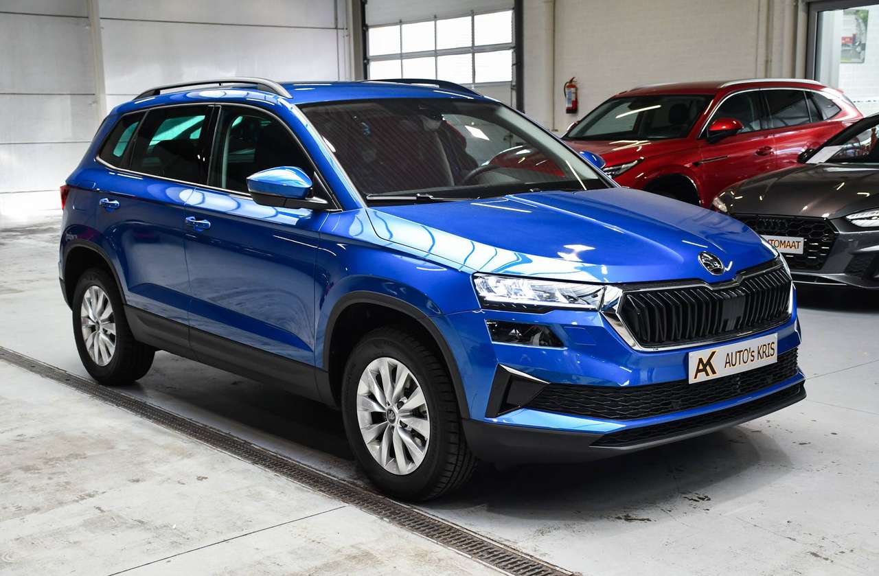 Skoda Karoq Karoq 1.5 TSI ACT Family DSG - NAVIGATIE / CAMERA / SMARTLINK / WINTERPACK / PDC / CC — foto 2 van 21