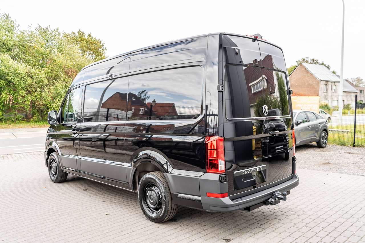 Volkswagen Crafter 35 L3H3 2.0TDI RWD - Automaat- Trekhaak 3500kg / Navigatie/ Camera/ LED - 5j Warranty - 45.300ex — foto 6 van 20