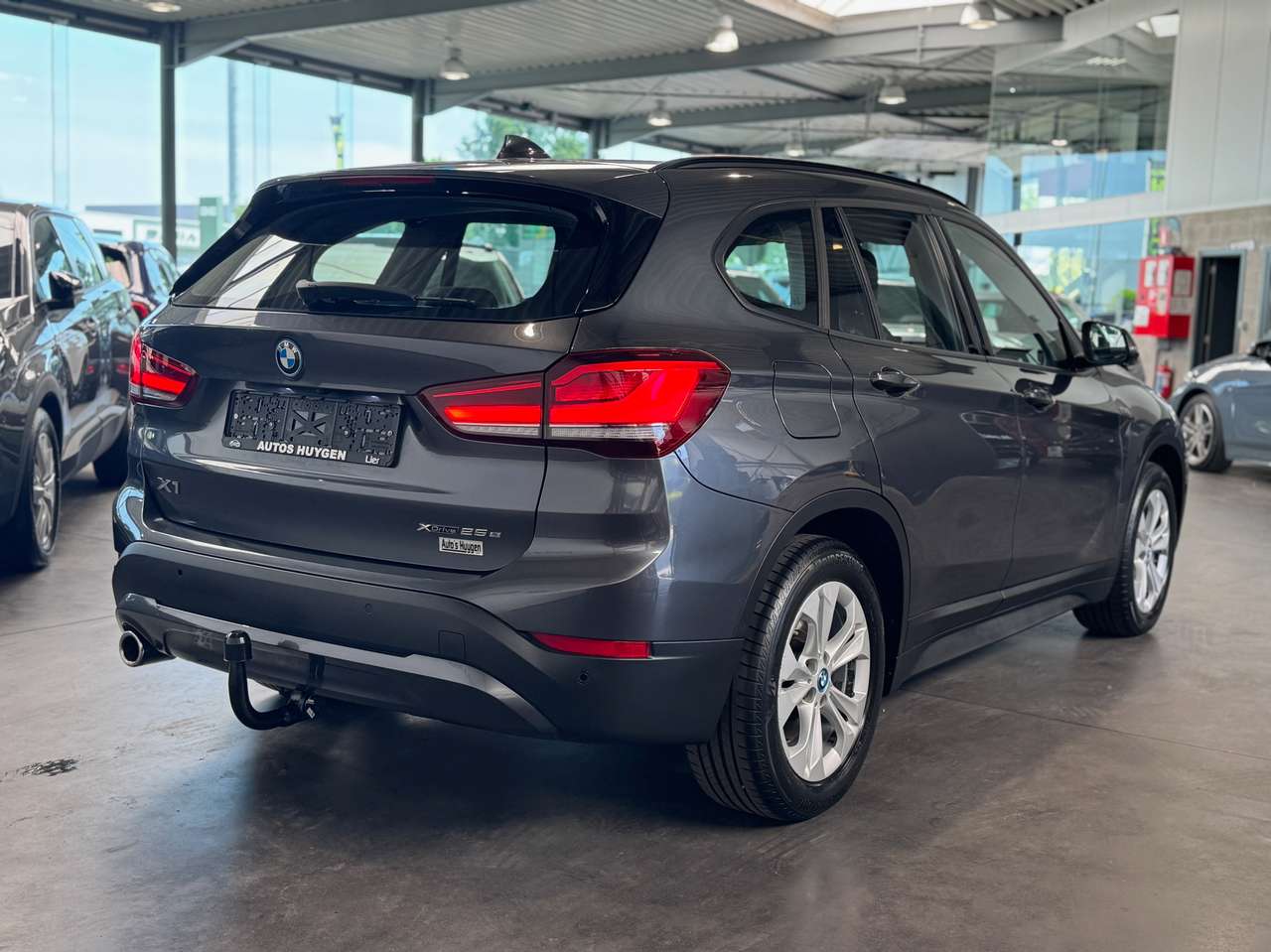 BMW X1 xDrive25e | Head-up Display | Cruise Control — foto 3 van 19