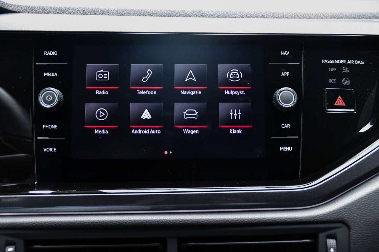 Volkswagen Polo GTI Polo GTI 2.0 TSI DSG - NAVIGATIE VIA SMARTLINK / CAMERA / BLIS / ACC / PDC — foto 11 van 20