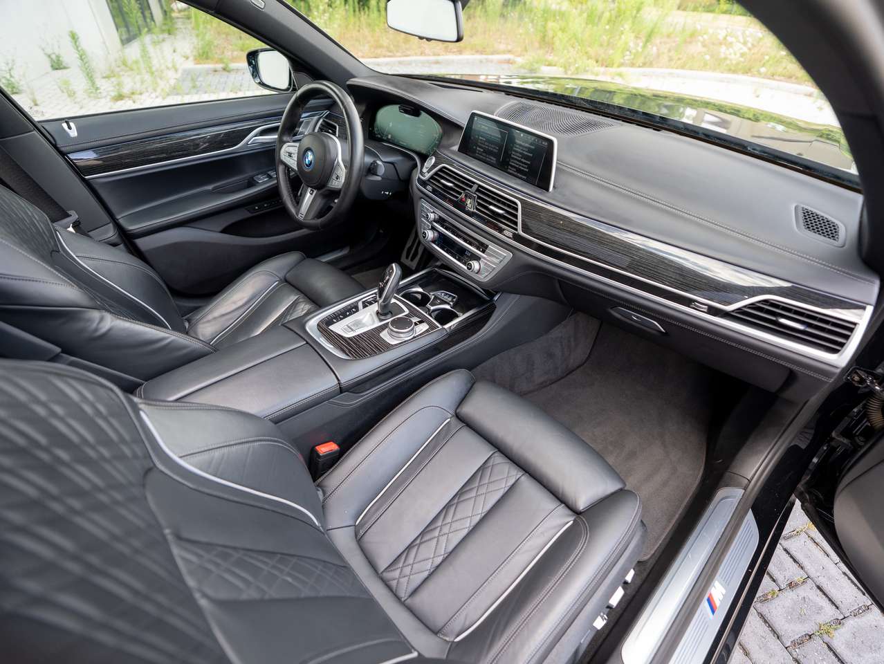 BMW 745 BTW-WAGEN/CARBON CORE EDITION/FULL BMW SERVICE/12M GARANTIE — foto 16 van 25