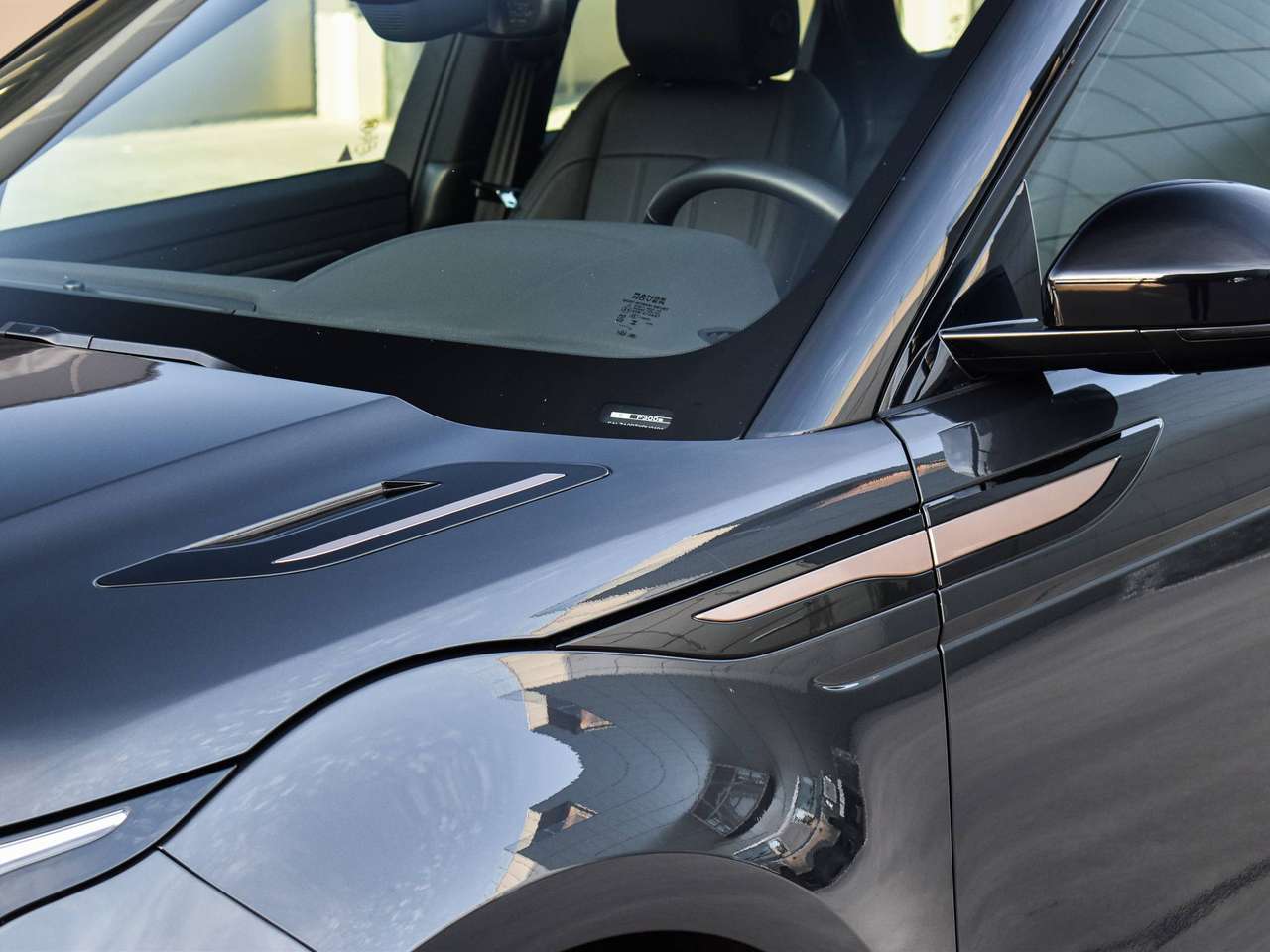 Land Rover Range Rover Evoque P300e R-DYNAMIC S - PHEV - AWD — foto 10 van 25