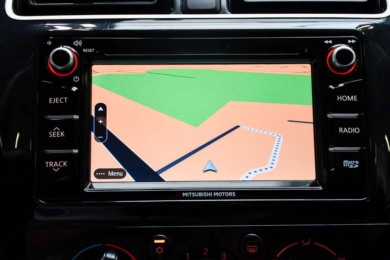 Mitsubishi Space Star Space Star 1.2i Instyle CVT Automaat - NAVIGATIE / SMARTLINK / AIRCO / CC — foto 9 van 18