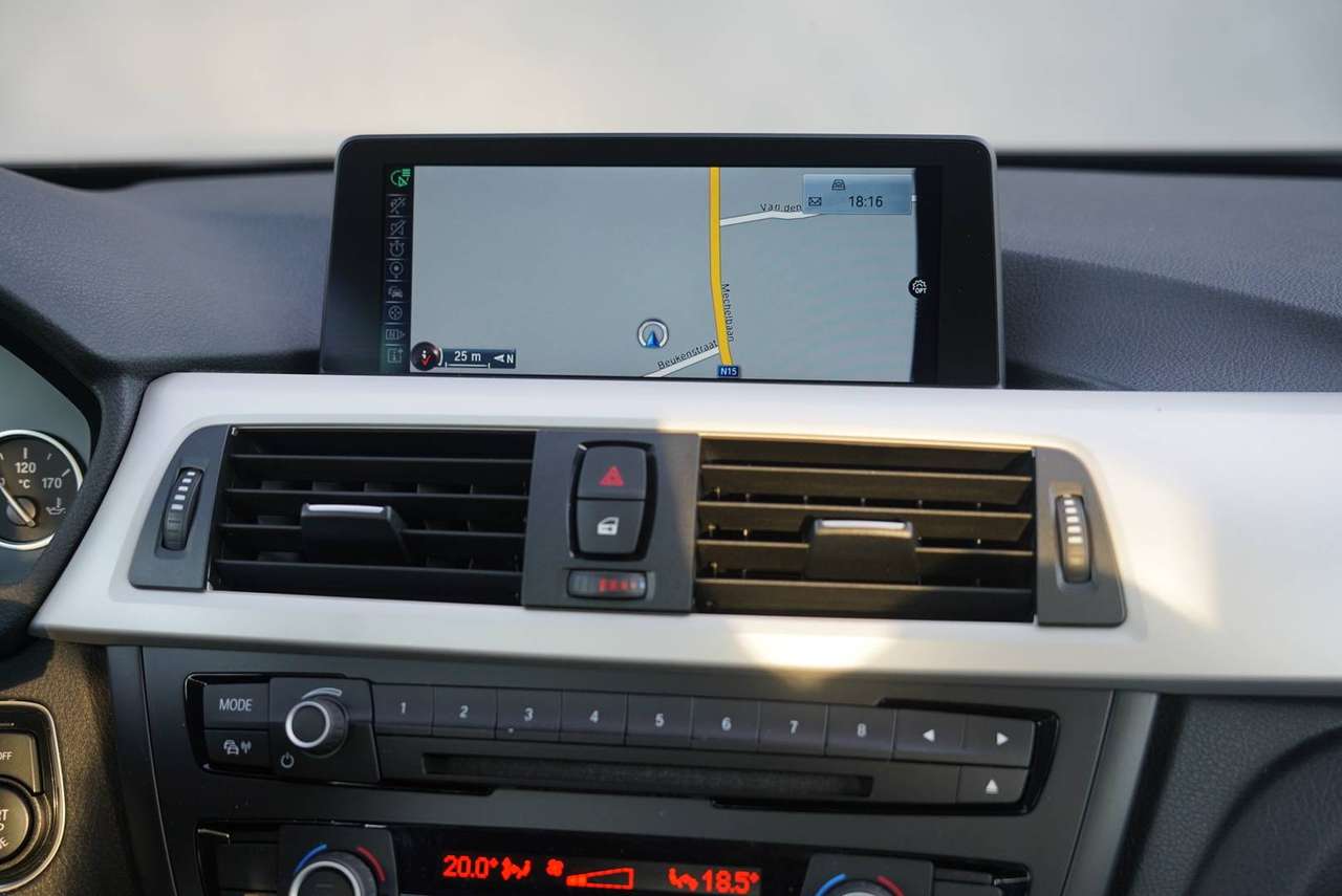 BMW 420 Coupé 420i — foto 17 van 25