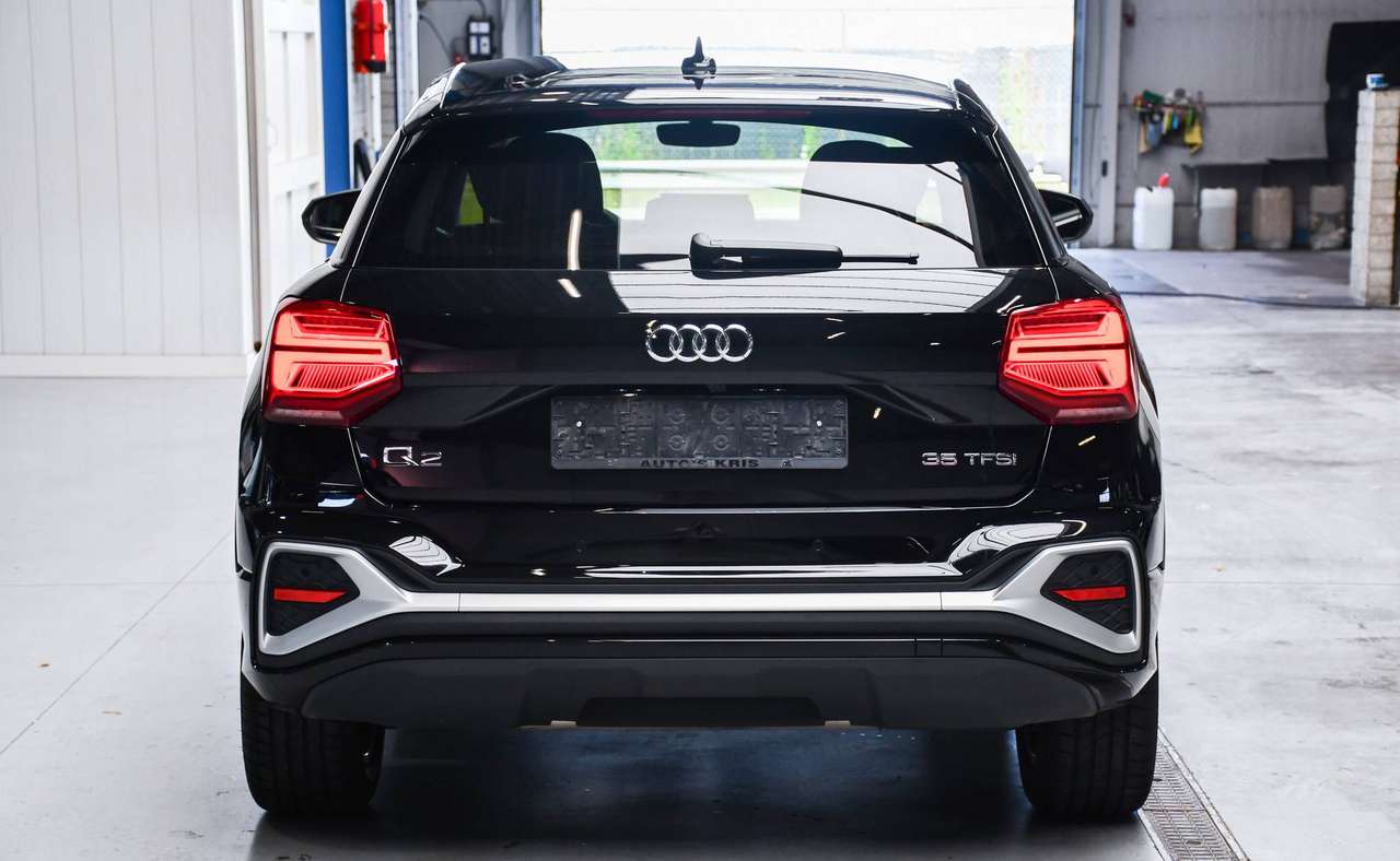 Audi Q2 Q2 35 TFSI S-Line Automaat - LEDER / NAVIGATIE / SMARTLINK / CAMERA / PDC — foto 5 van 20