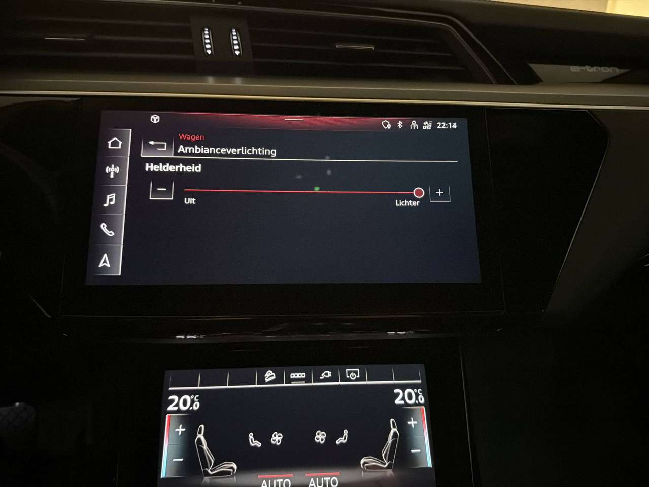 Audi Q8 e-tron QUATTRO 340PK * S-LINE  COMPETITION * BLACK PACK * 22" * LUCHTVERING * CAMERA * SITE ASSIST * ACC * — foto 4 van 25