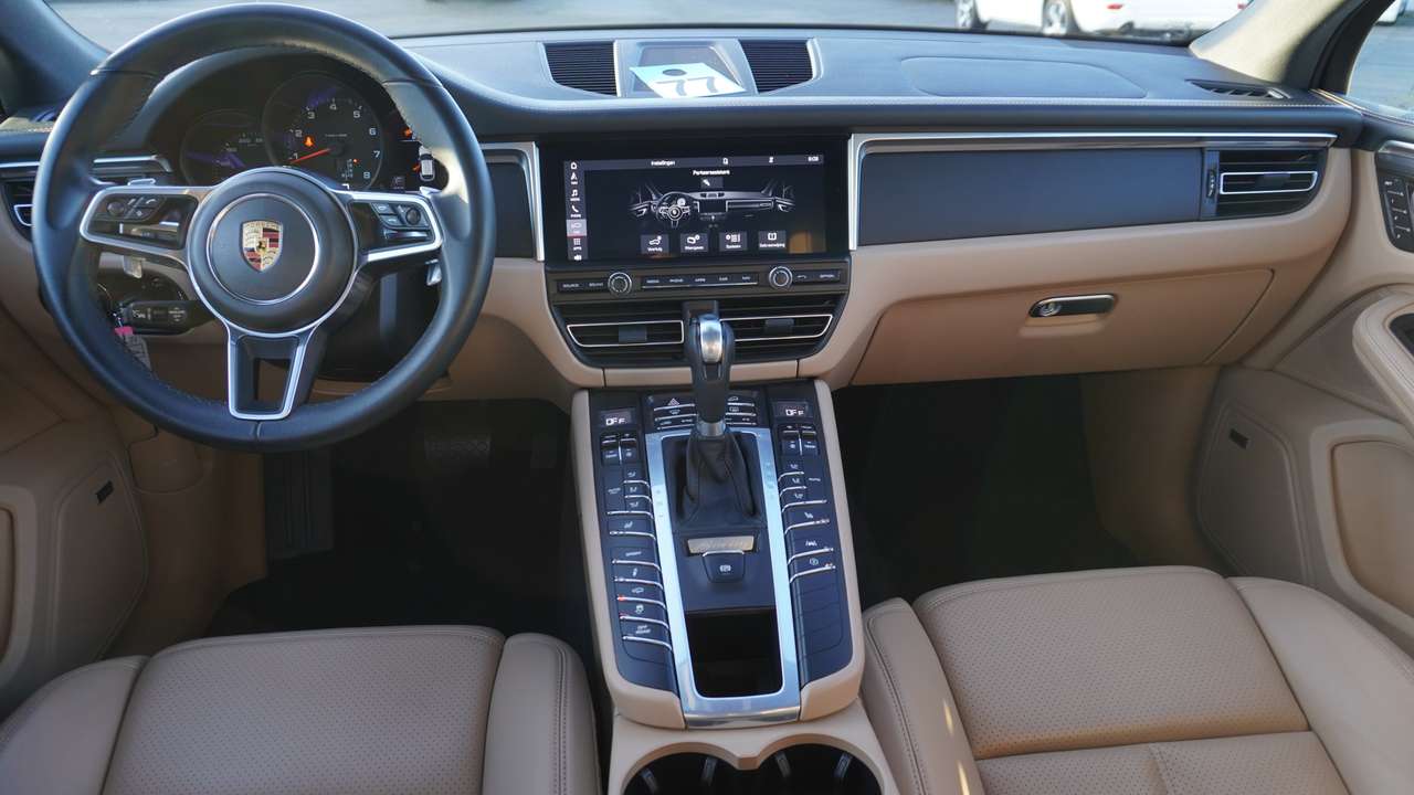 Porsche Macan LUCHTVER/BOSE/LED MATRIX PDLS/COMFORTSTOEL/PANODAK — foto 11 van 18