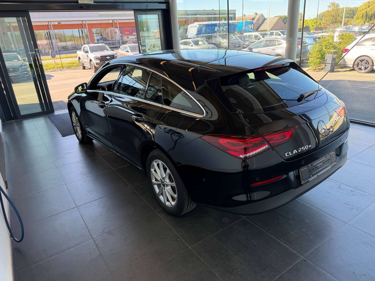 Mercedes-Benz CLA 250 250e SHOOTING BREAK PHEV AUTOMAAT — foto 5 van 25