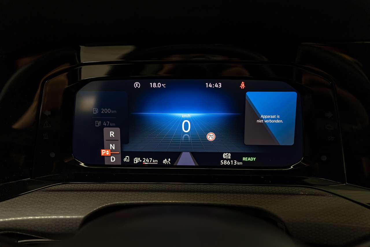 Volkswagen Golf GTE PHEV|PANO|KEYLESS|ACC|LA|AMBIENTLIGHT| — foto 24 van 25