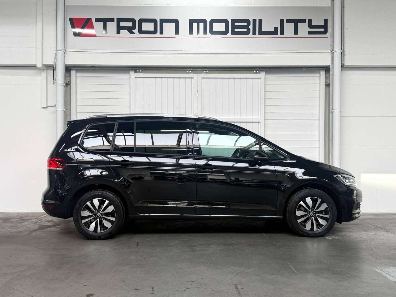 Volkswagen Touran 1.5 TSI DSG 7pl GOAL editie LED*NAVI*CARPLAY*PDC*TREKHAAK*ACC*3ZONE*DAB — foto 3 van 25