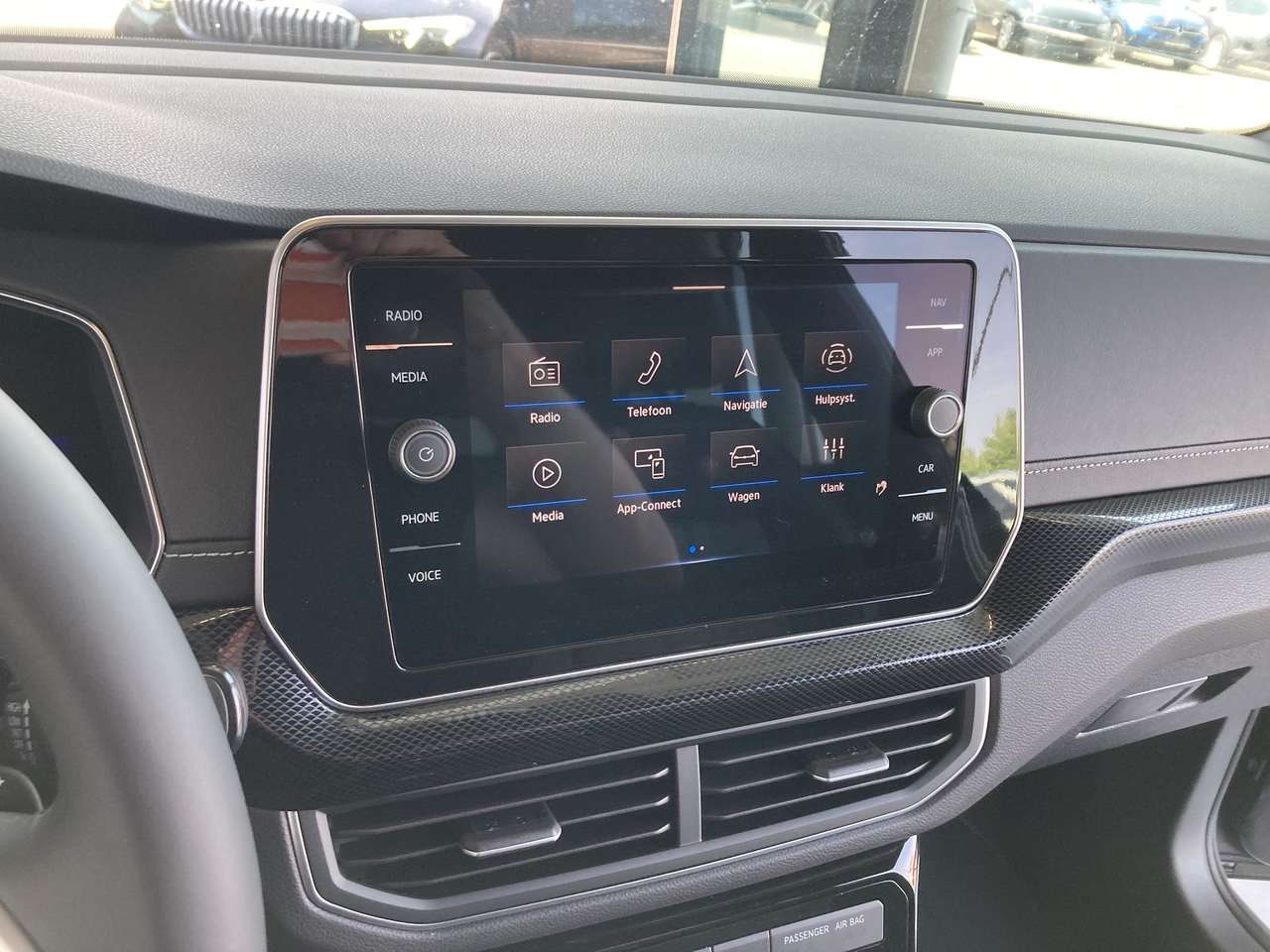 Volkswagen T-Cross R-LINE BENZINE AUTOMAAT  NIEUW 0KM — foto 12 van 19