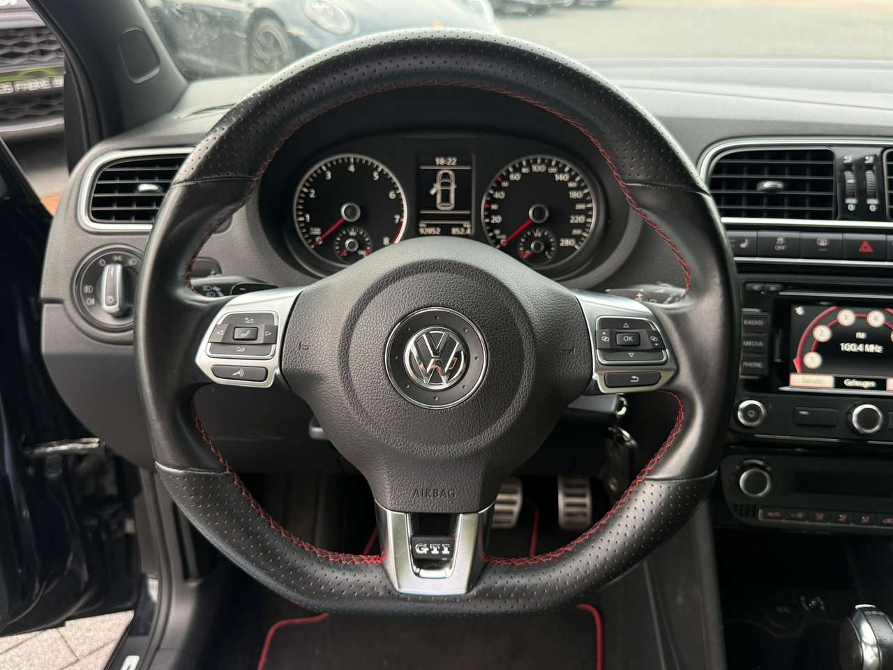 Volkswagen Polo GTI 1.4 TSI DSG Opendak 91000km Nieuwstaat !!! — foto 8 van 18