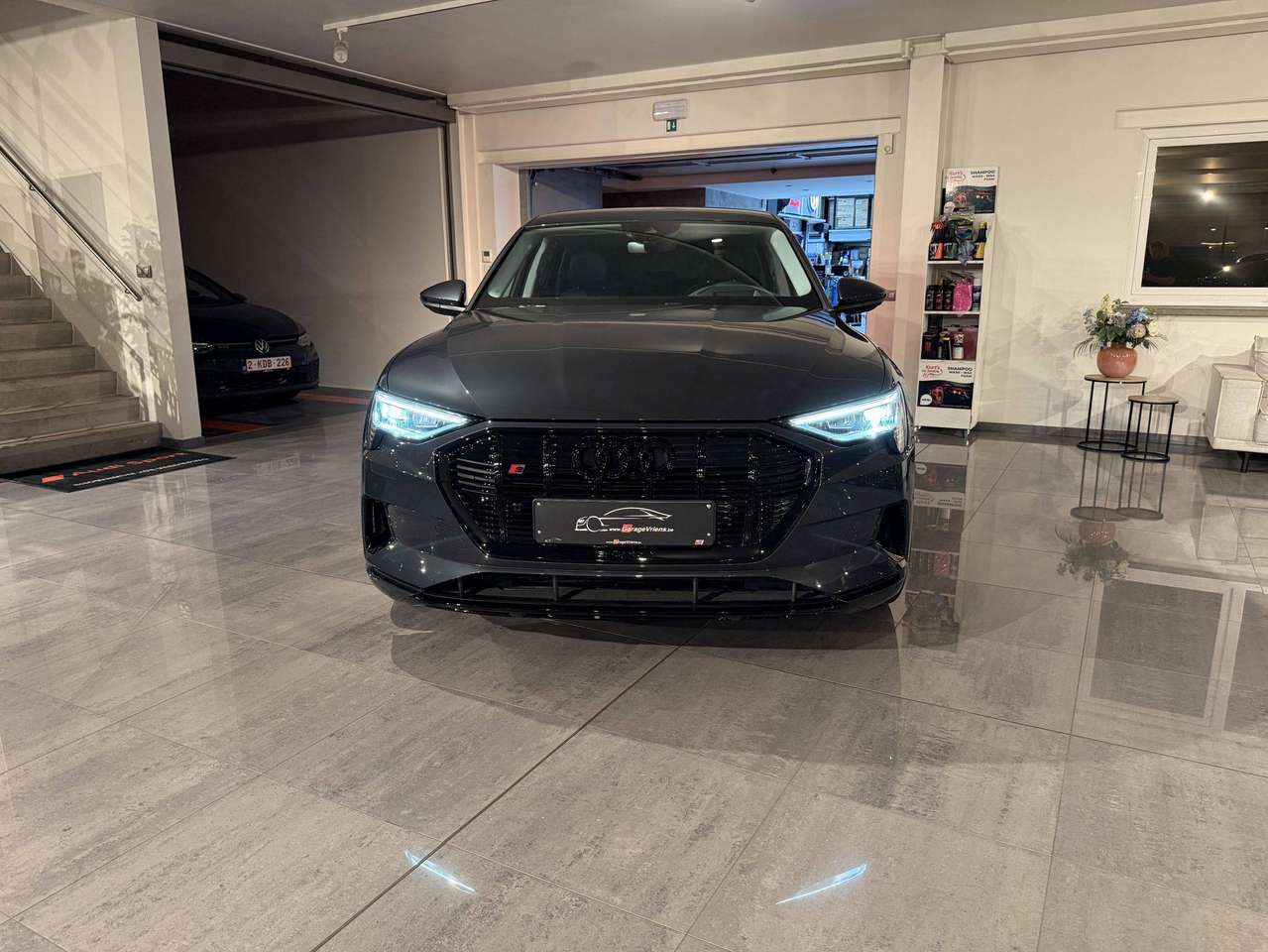 Audi Q8 e-tron SOLD BIJ GARAGE VRIENS YVES BV!!!! — foto 21 van 23