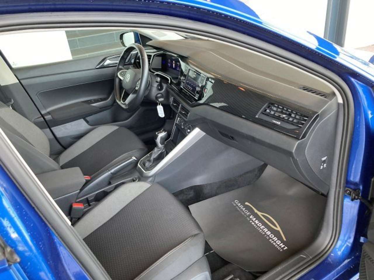 Volkswagen Polo BENZINE AUTOMAAT 42000KM!!!! — foto 12 van 19