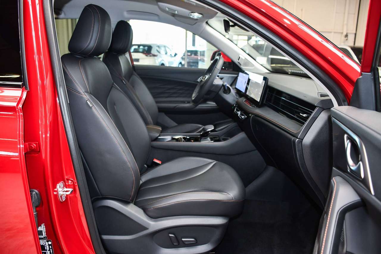 MG HS HS Hybrid  1.5 Turbo Luxury - NAVIGATIE / 360 CAMERA / SMARTLINK / ACC / BLIS — foto 6 van 24