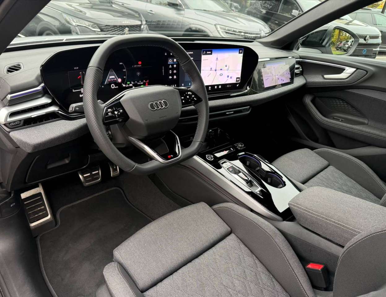 Audi A5 40 TFSI AVANT S-LINE PASS DISP 360° CAMERA CARPLAY SFEERVERLICHTING — foto 4 van 17