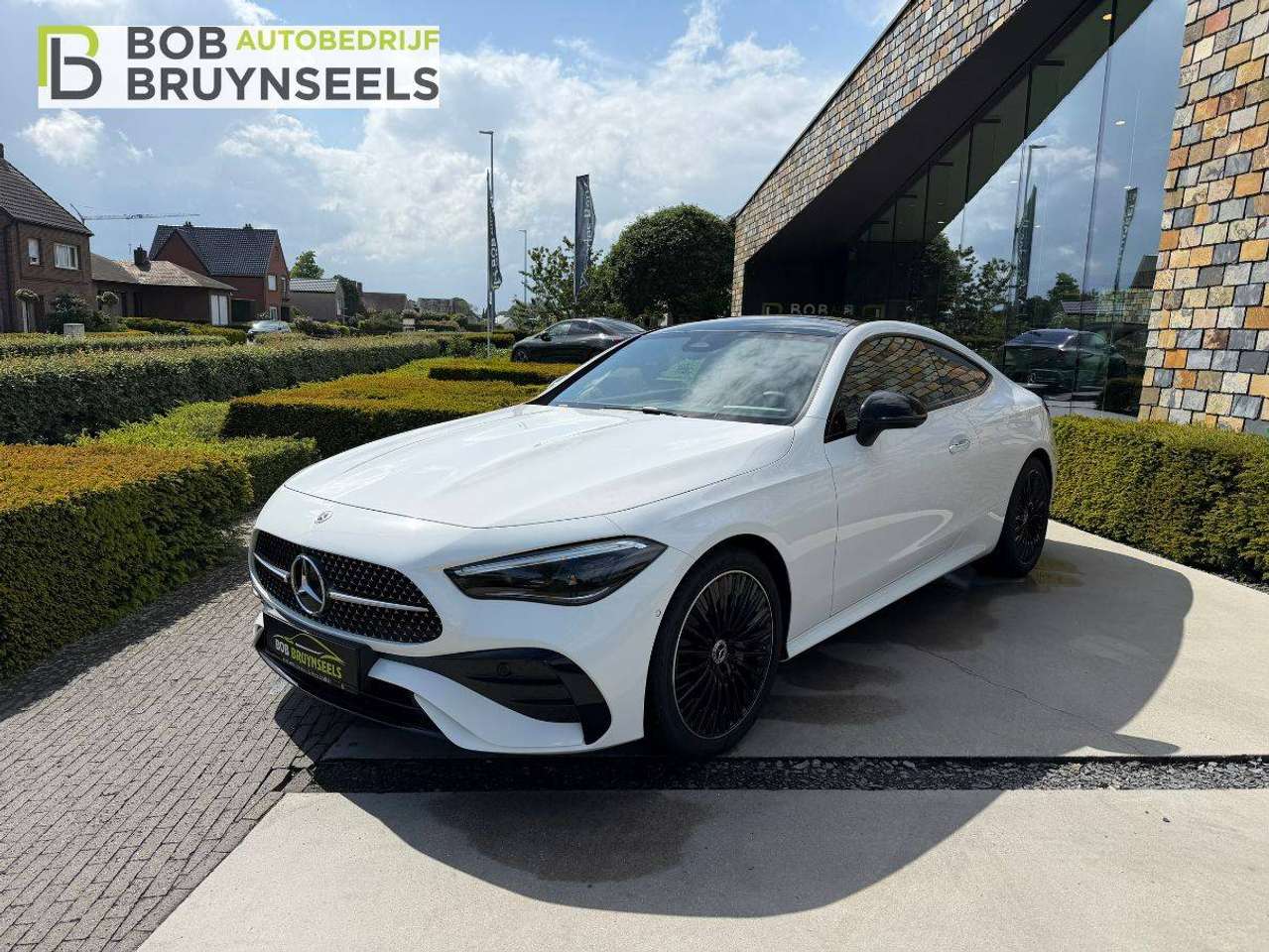 Mercedes-Benz CLE 180 Amg Line | Nightpakket | Panodak | 360°camera | Distronic | Memoryzetels — foto 5 van 23