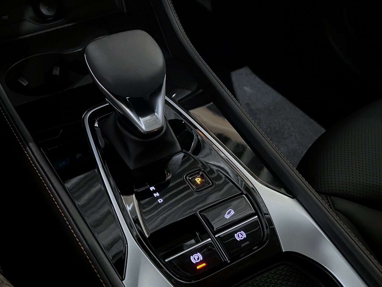 MG HS Hybrid+ 1.5 LEDER/NAVI/LED / 360° — foto 22 van 24
