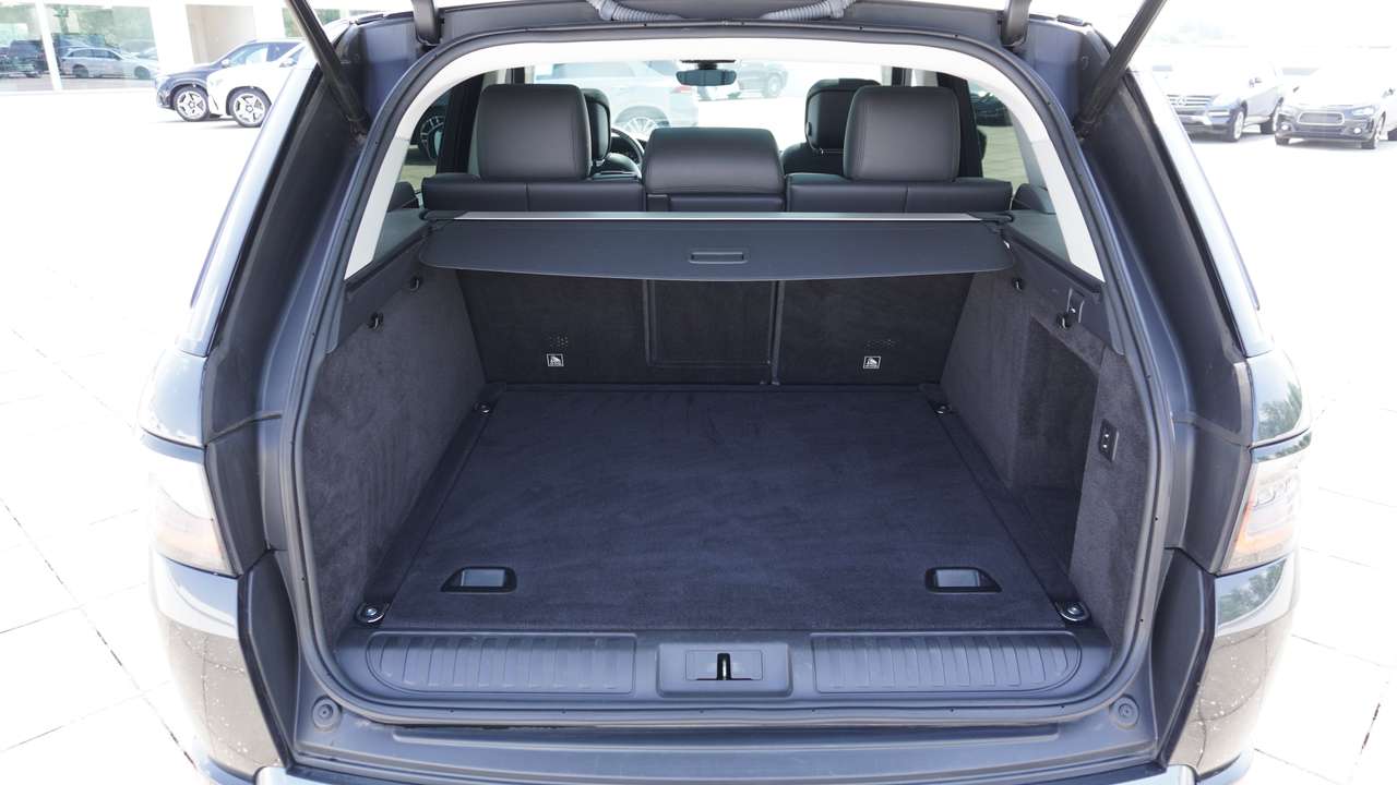 Land Rover Range Rover Sport HSE 2.0/PANODAK/21"/ACHTERUITRIJCAM/PARK DISTANCE — foto 16 van 18