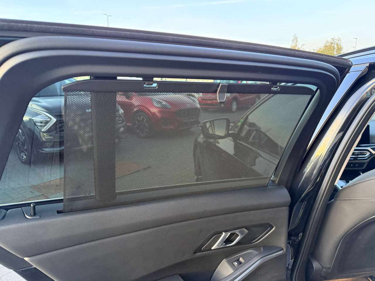 BMW 318 iA Break Sport Panorama Sport seats Led M-Alu 72000km — foto 14 van 19