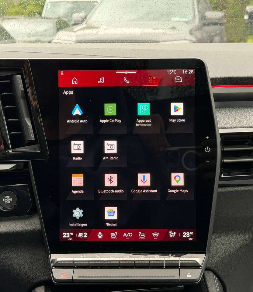 Renault Austral MHEV TECHNO FACELIFT 20" PANO CAMERA APPLE CARPLAY — foto 11 van 17