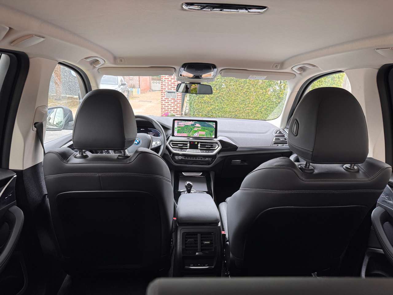 BMW X3 PHEV xDrive30e Individual LCI Facelift — foto 18 van 25