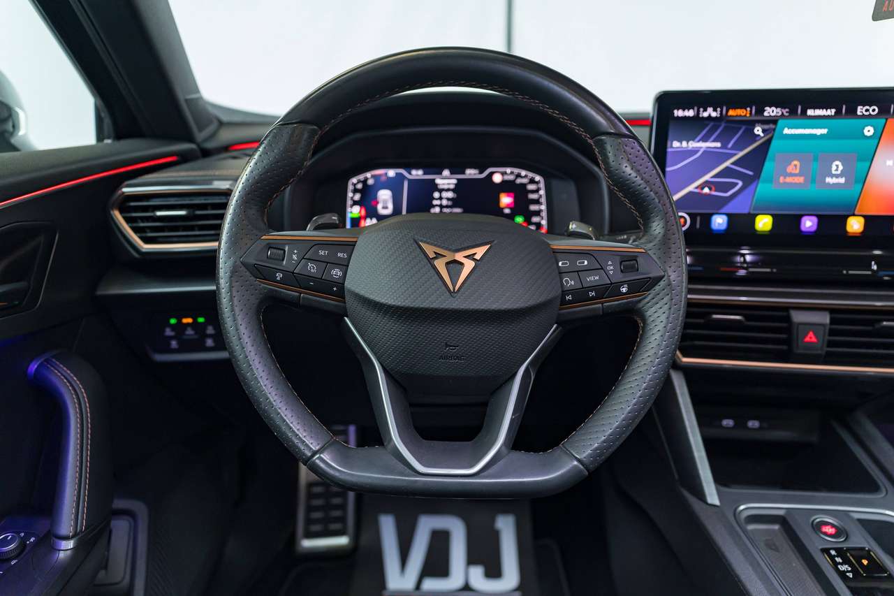 CUPRA Formentor GARANTIE|PHEV|PANO|SFEERVERL.|ZETELVERW.|KEYLESS|ACC|LA|CAMERA| — foto 18 van 25