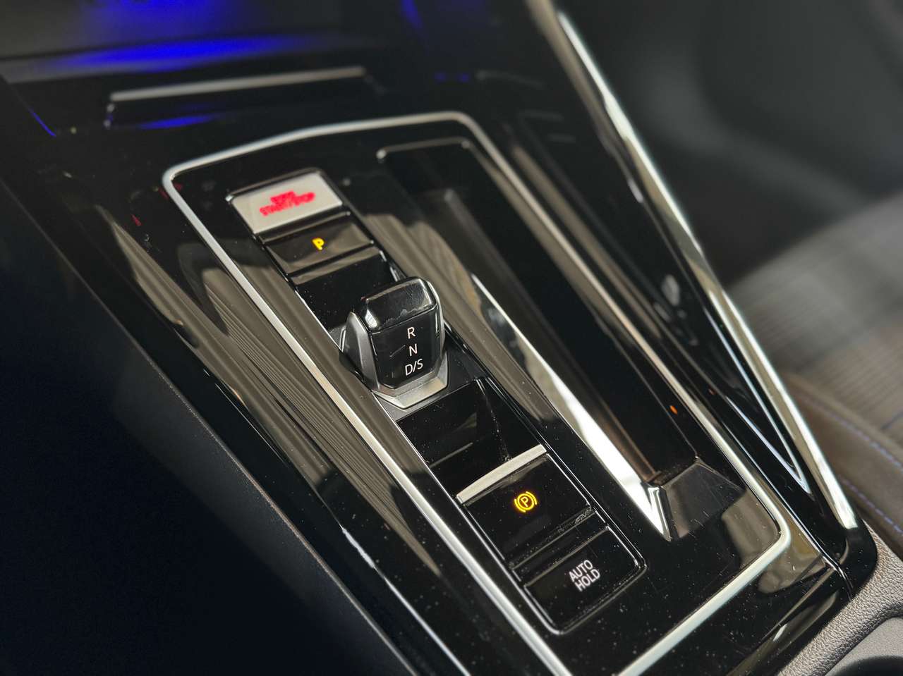 Volkswagen Golf GTE VERKOCHT! — foto 10 van 21