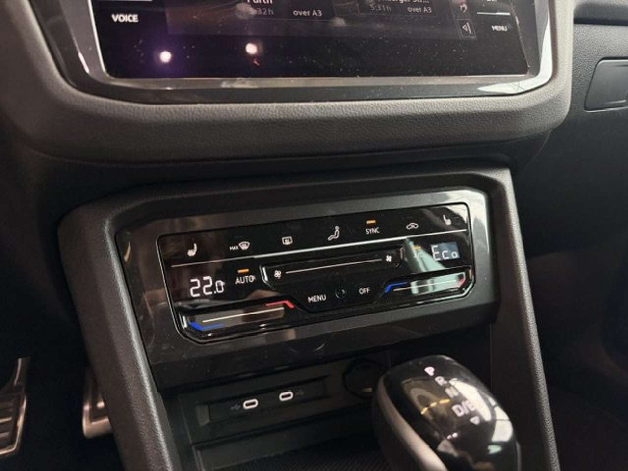 Volkswagen Tiguan LIFE ACTIVE PLUG-IN HYBRIDE AUTOMAAT  46000KM!!!! — foto 12 van 23