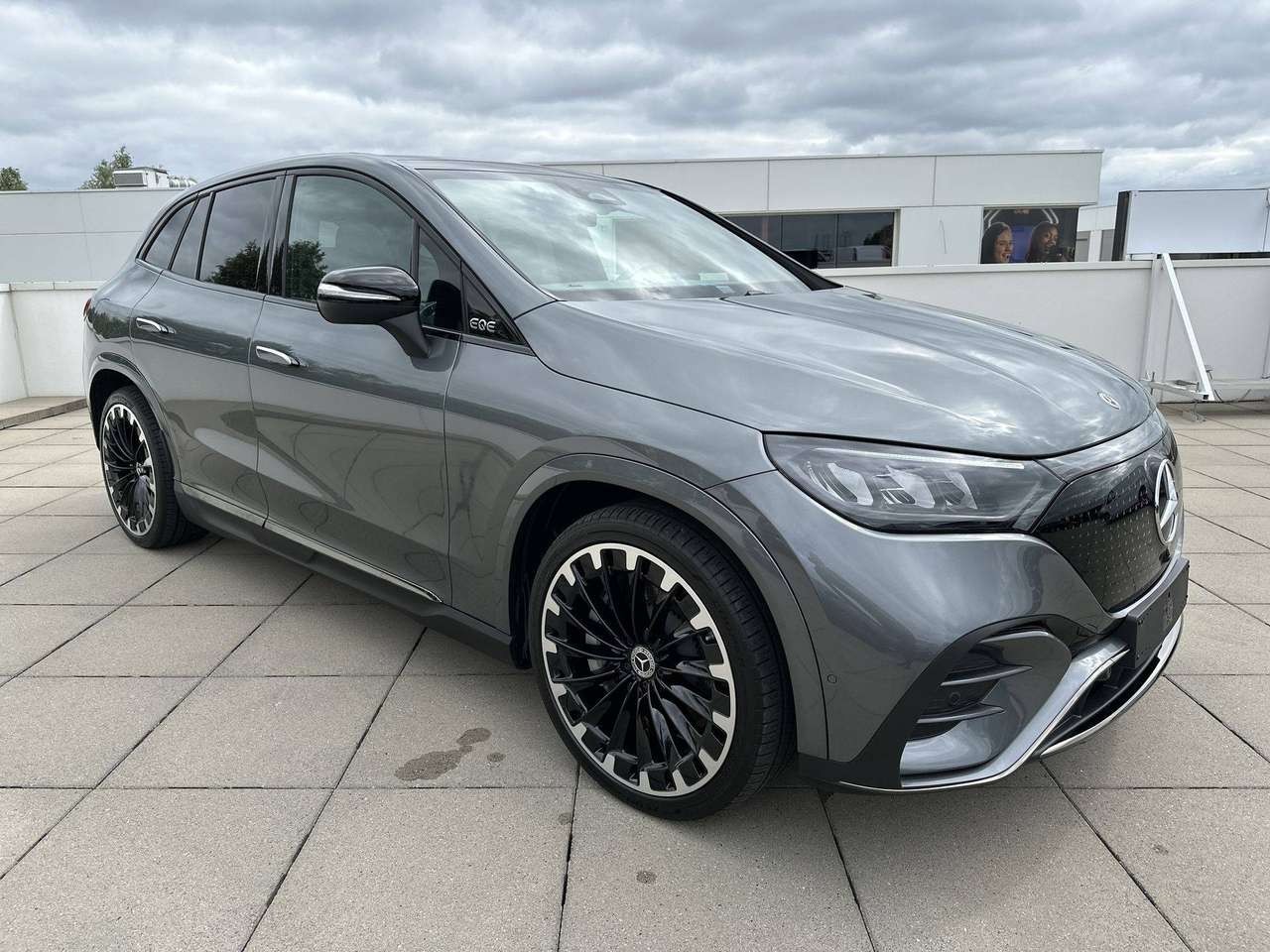 Mercedes-Benz EQE SUV EQE 90.6 kWh 300 AMG Line AMG Line