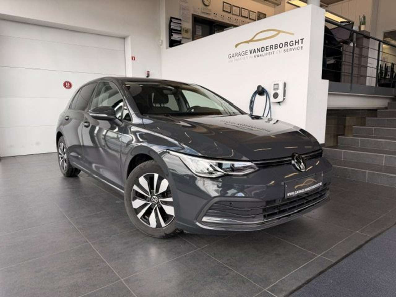 Volkswagen Golf MOVE 1.0 TSI  30000KM!!!
