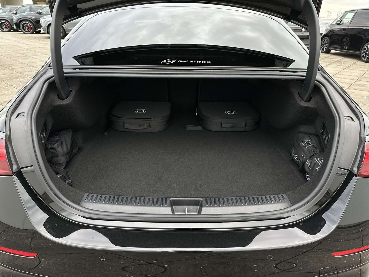 Mercedes-Benz E 53 AMG 21gr Co2/HEAD UP/AMG/21"/GESTUURDE ACHTERAS — foto 14 van 19