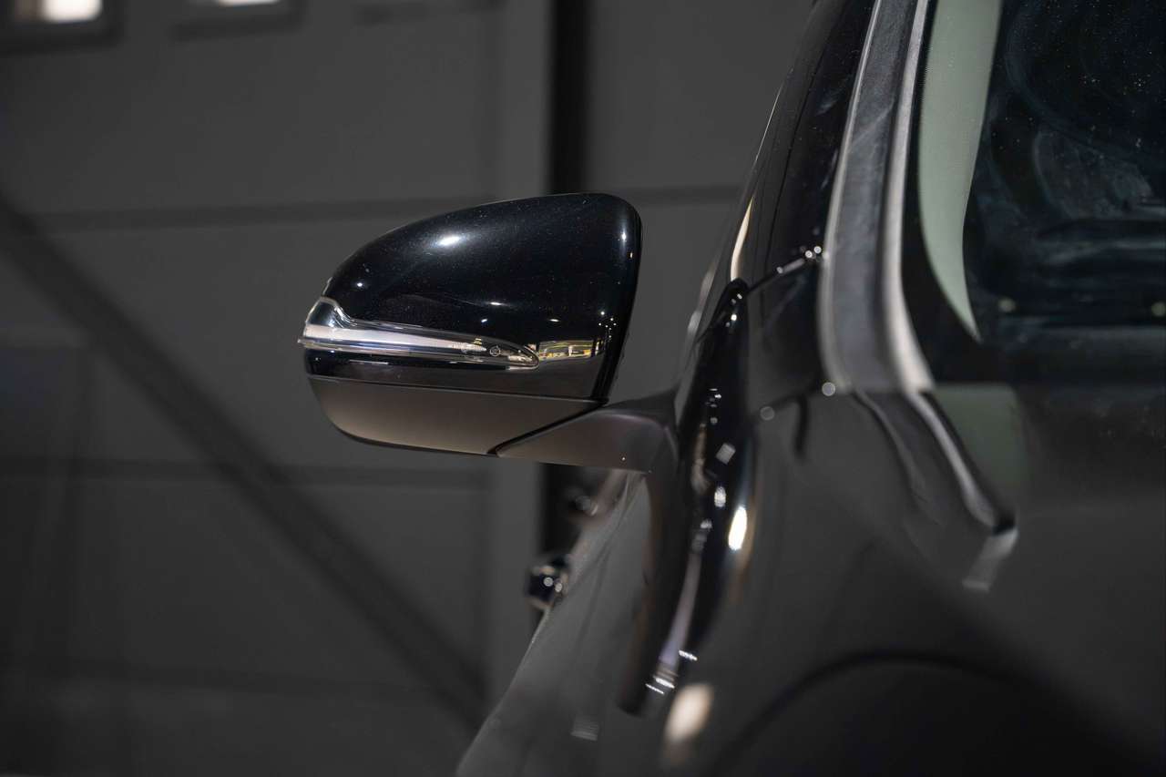 Mercedes-Benz GLA 180 GLA 180 d Business Solution Essential — foto 13 van 25