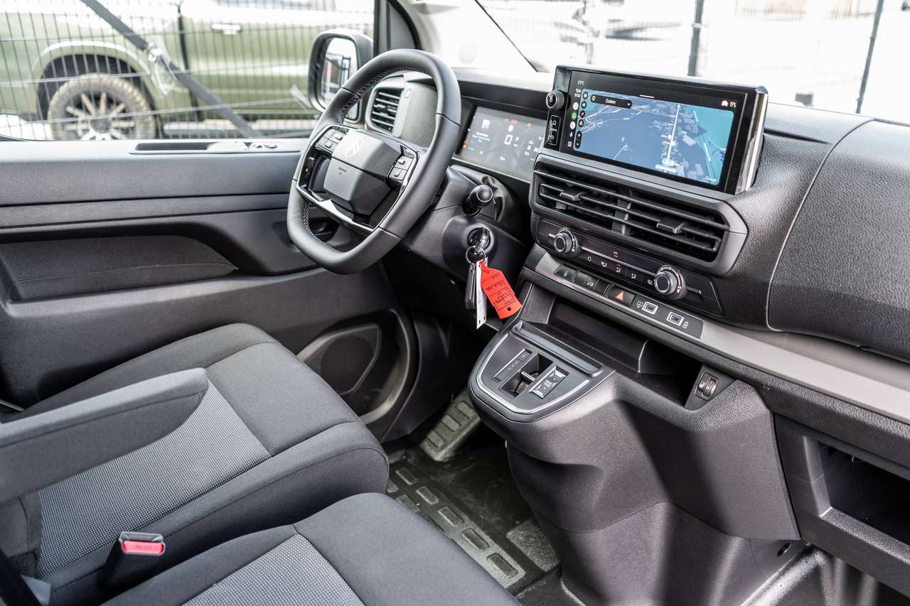 Citroen Jumpy 2.2HDi XL- Automaat - LED/ Camera/ Winter Pack - 28.800 ex BTW — foto 11 van 17