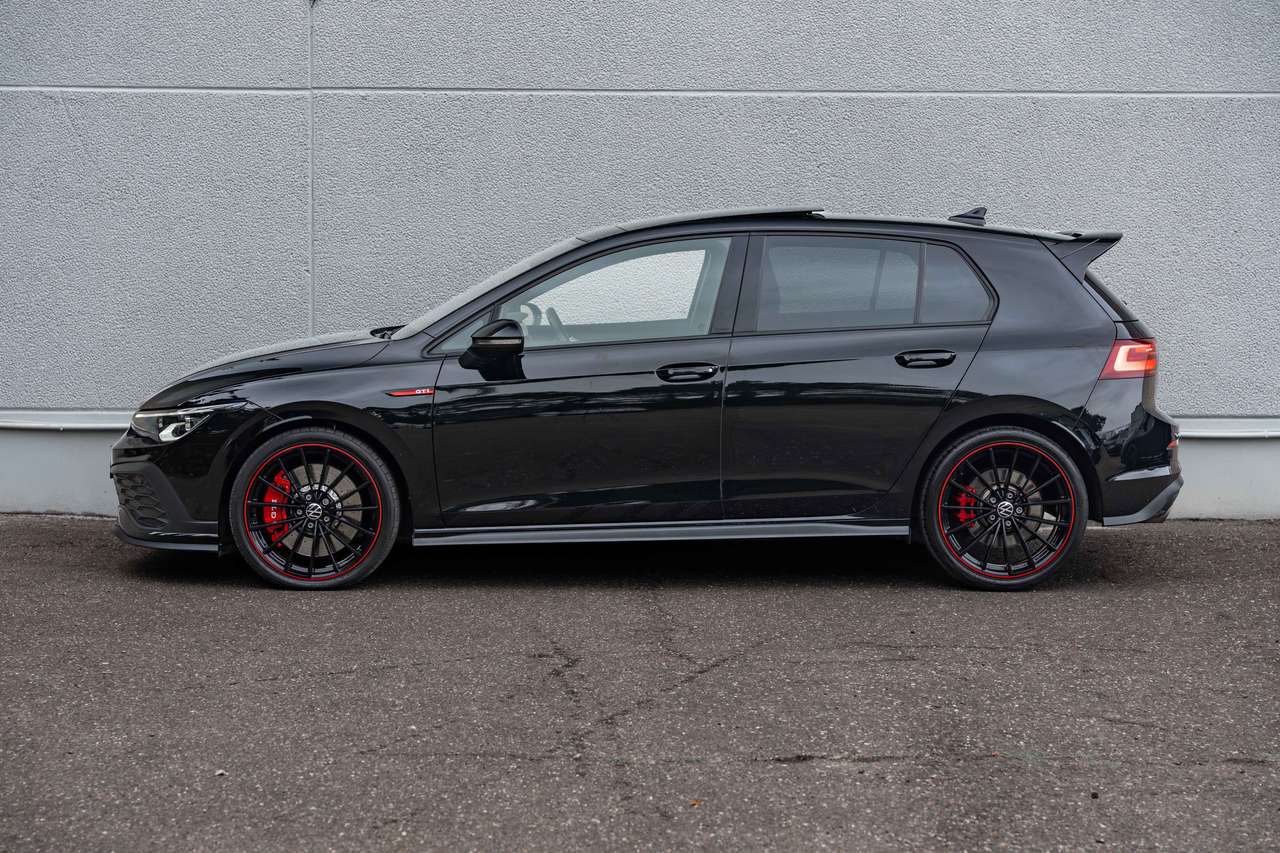 Volkswagen Golf GTI Clubsport PANO/AKRA/IQLIGHTS/19"/ACC/CAMERA/CARPLAY — foto 5 van 25