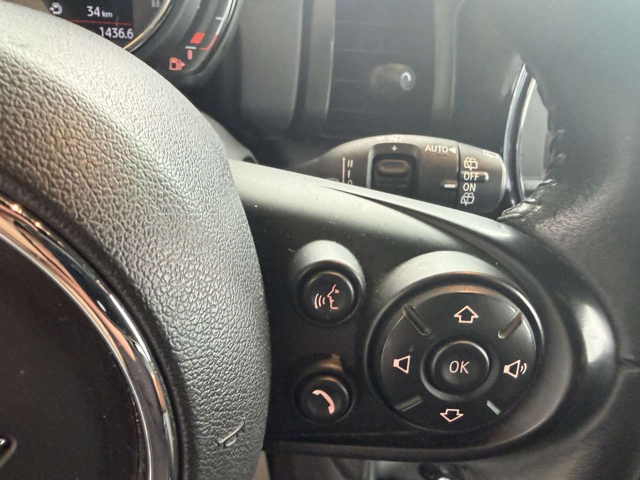 MINI One BENZINE AUTOMAAT SLECHTS 44000KM!!!! — foto 16 van 18