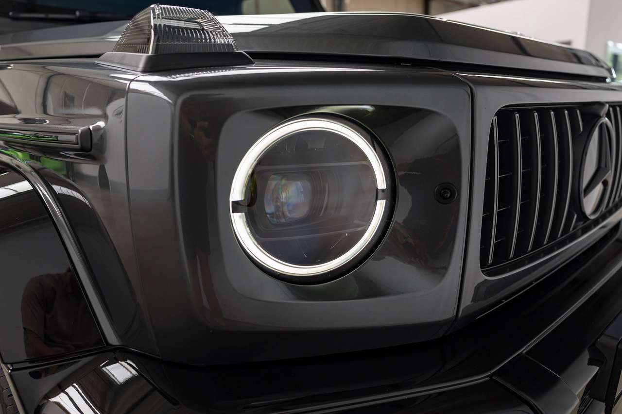 Mercedes-Benz G 63 AMG G 63 AMG MANUFAKTUR|MASSAGE|CARBON|BURMESTER|360°|ZETELVERW. (v/a)|ZETELKOELING|PANO|ACC|LA|GARANTIE|NIGHT PACKAGE| — foto 9 van 25