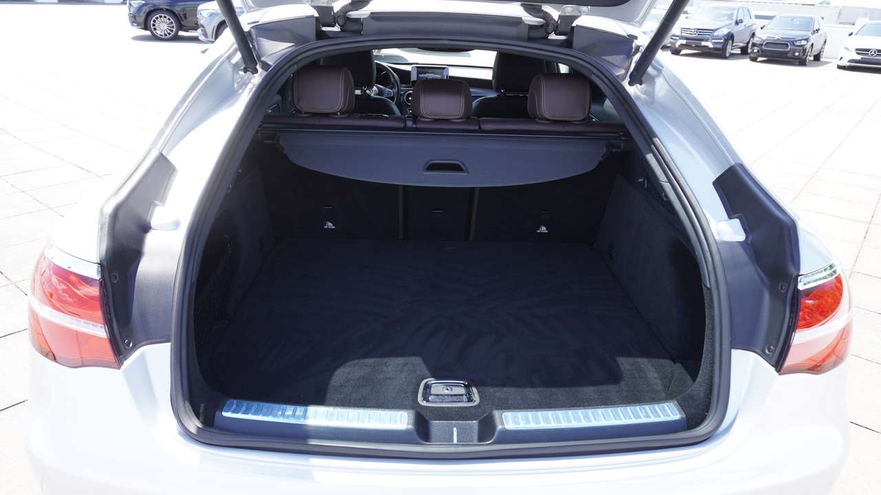 Mercedes-Benz GLC 250 D Coupé 4-Matic AMG Distronic Leder 20" FULL !!! — foto 12 van 18