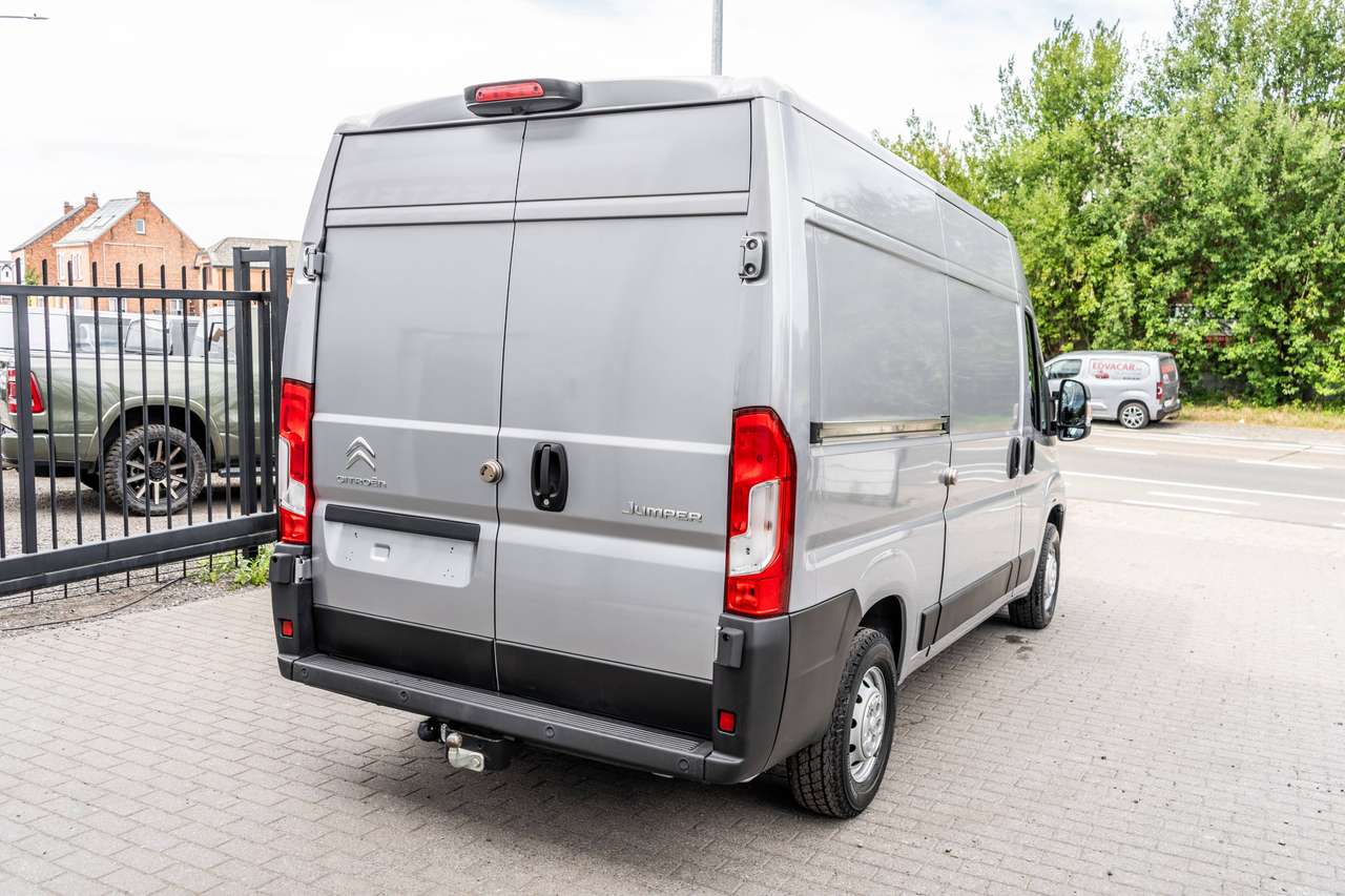 Citroen Jumper 2.2D L2H2 - Camera / Trekhaak — foto 4 van 15