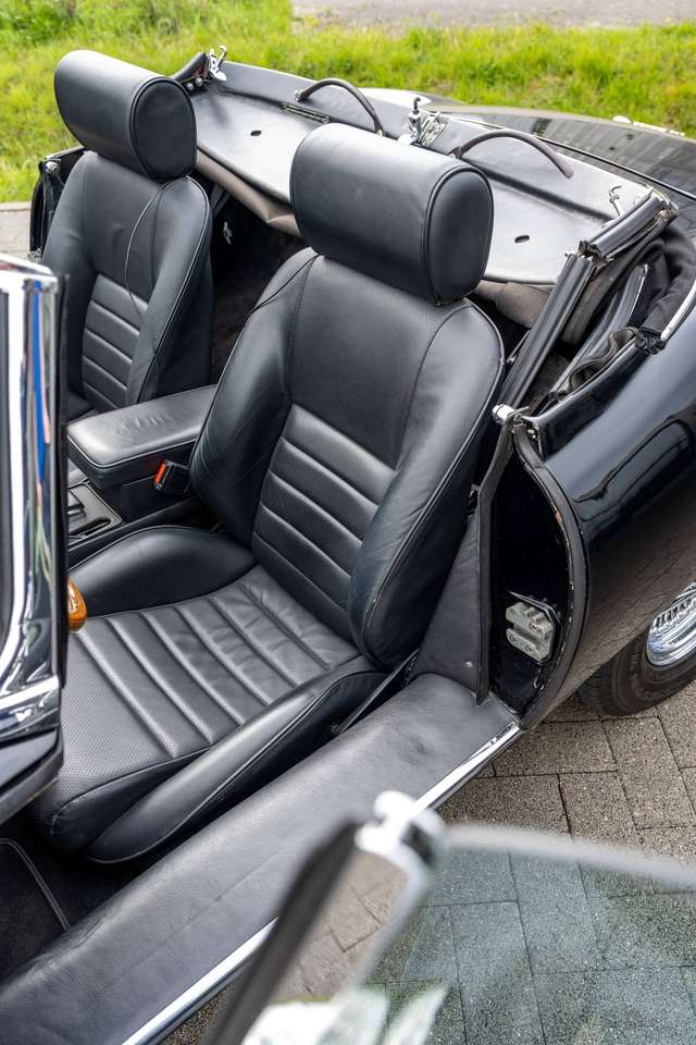 Jaguar E-Type 4.2 cabrio 5 speed — foto 16 van 25