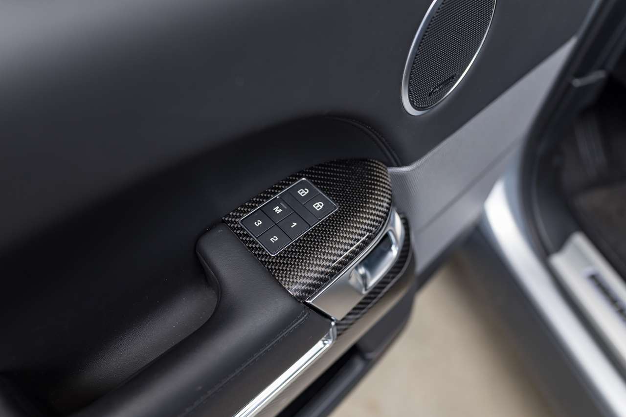 Land Rover Range Rover Sport 5.0 V8 P575 SVR|COOLED&HEATED-SEATS|ALCATANARA|CARBON|HEATED REAR-SEATS|AMBIENTLIGHT|ACC|LA| — foto 23 van 25