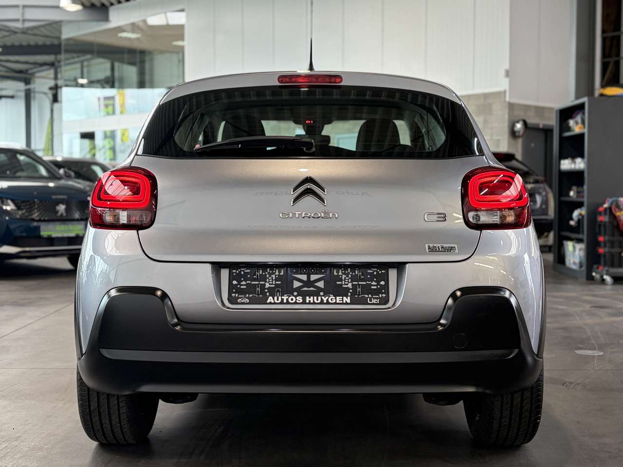 Citroen C3 1.2 Feel S Navigatie / Apple Carpay / DAB — foto 4 van 15