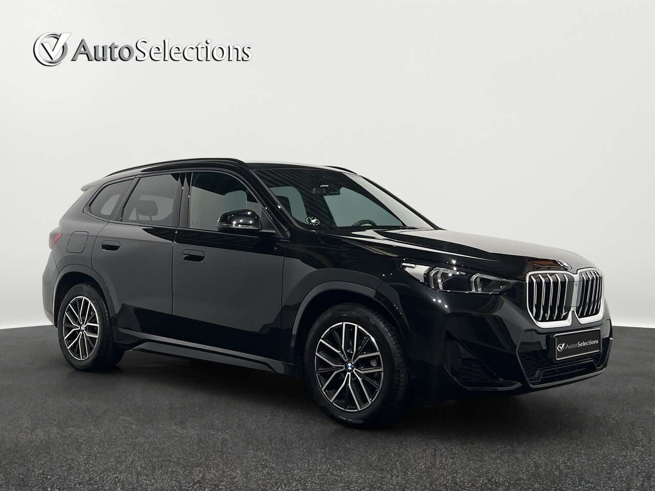 BMW X1 18I M Pack/Camera/Confort acces/Led — foto 7 van 22