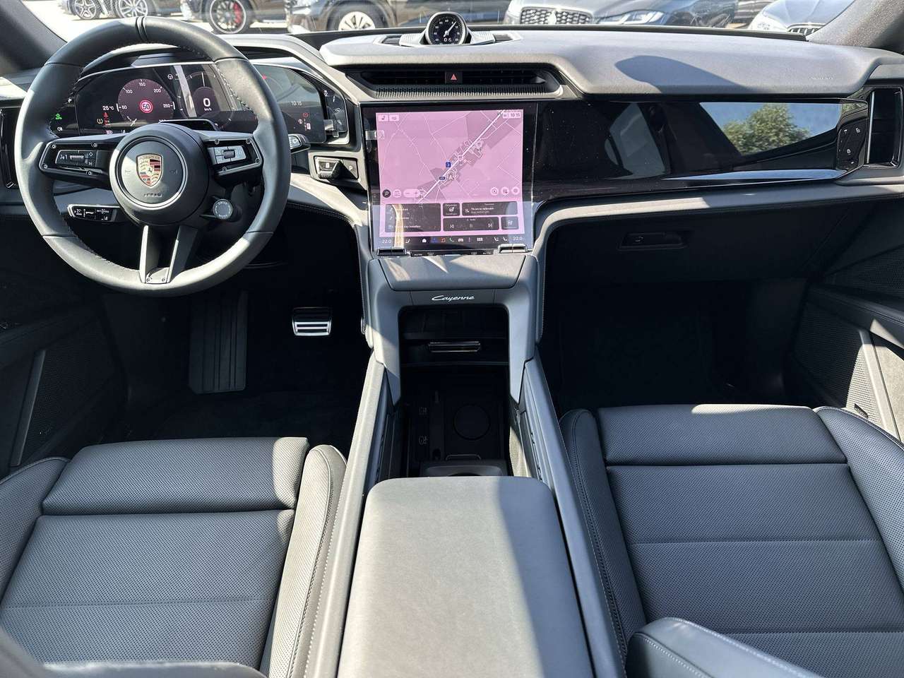 Porsche Cayenne ELECTRIC Trekhaak Pano Dak 22" Drive Assist Pano Dak — foto 9 van 19