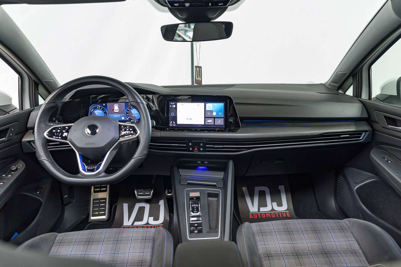 Volkswagen Golf GTE PANO|KEYLESS|STOELVERW.|SFEERVERL.|LA|ACC| — foto 15 van 25