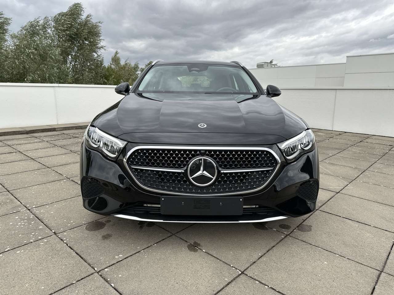 Mercedes-Benz E 200 AVANTGARDE/DISTR PRO/PANODAK/KEYLESS/WINTERPAK/19" — foto 8 van 19