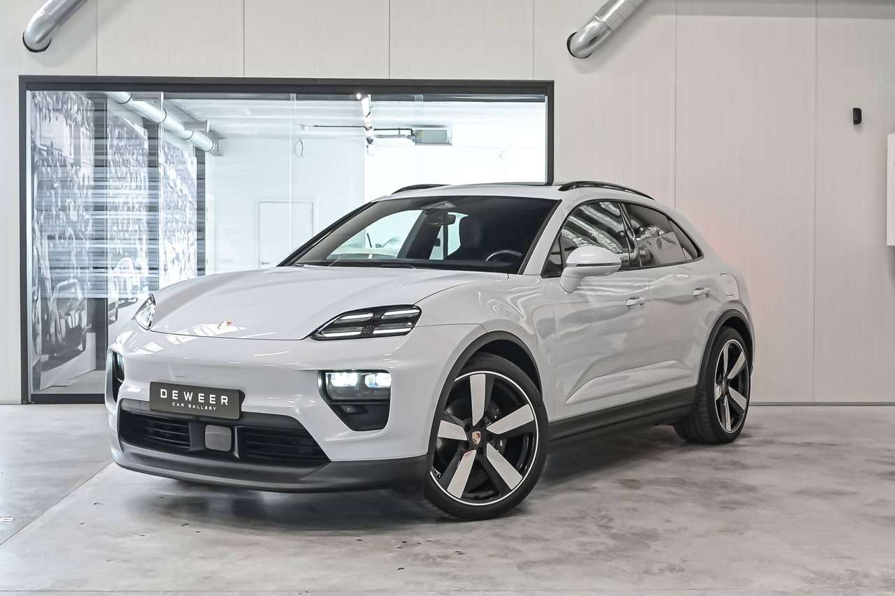 Porsche Macan Porsche Macan 4 – Performance Battery Plus – 22” Macan Sport – Luchtvering – Achterasbesturing – InnoDrive