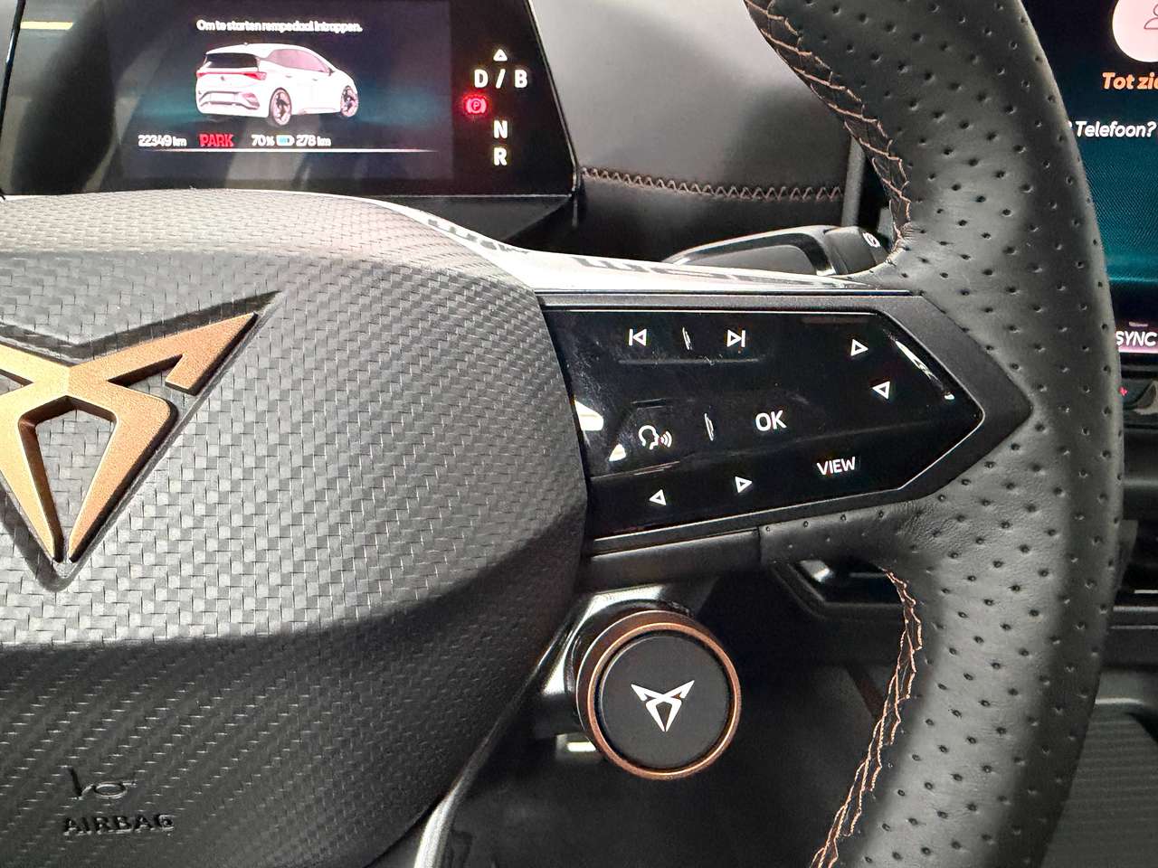 CUPRA Born Born 60/63kWh eBoost 170KW SOH100% 360°CAMERA*CARPLAY*DAB*NAVI*ACC*BLIS*LANE ASSIST*LED*AC2ZONE — foto 23 van 25