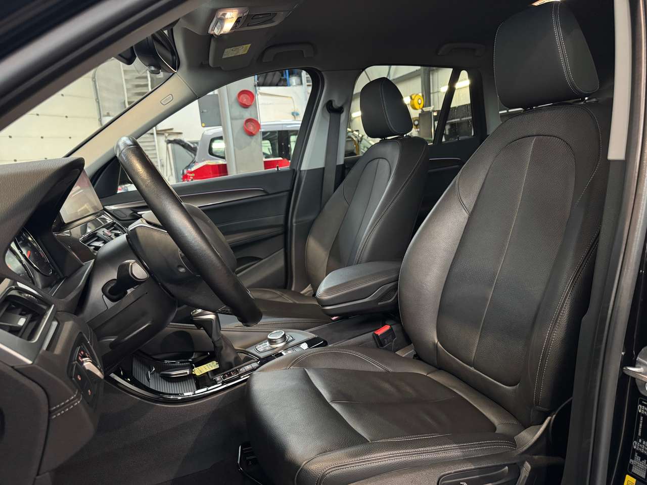BMW X1 PHEV 1.5iA xDrive25e OPF — foto 7 van 19
