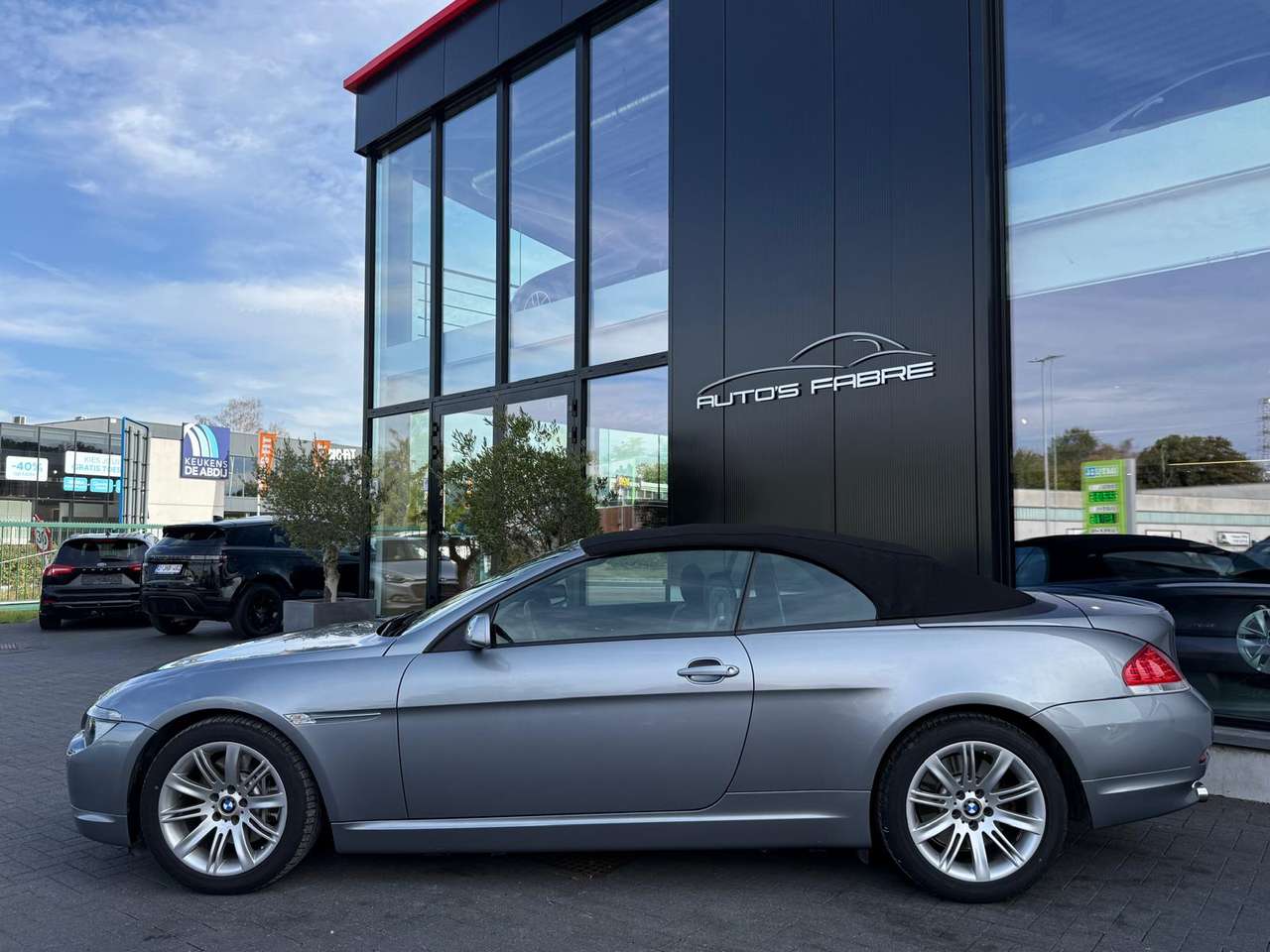 BMW 645 Ci Cabriolet 6 Speed Manuel 53000km 1 owner New !! — foto 5 van 21